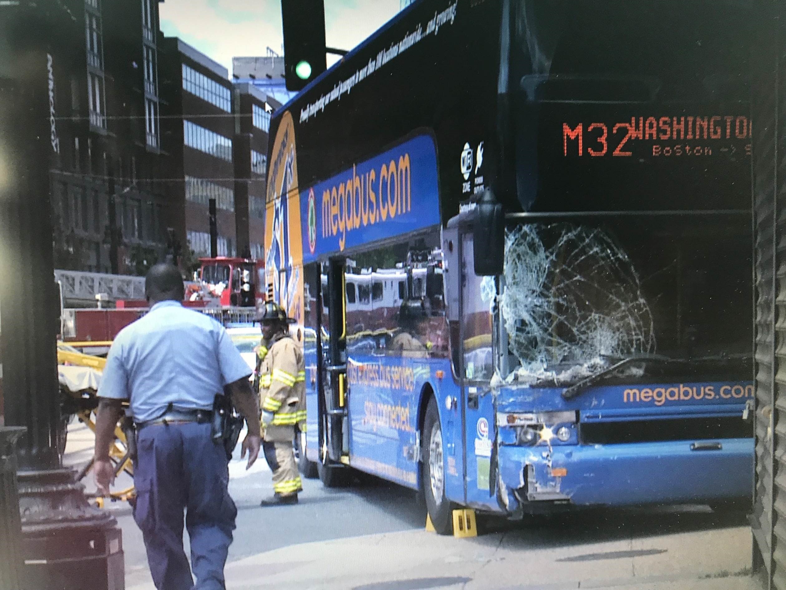 Megabus crashes into multiple cars in northeast DC